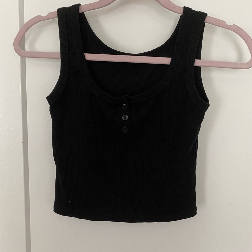 Black Cropped tank top